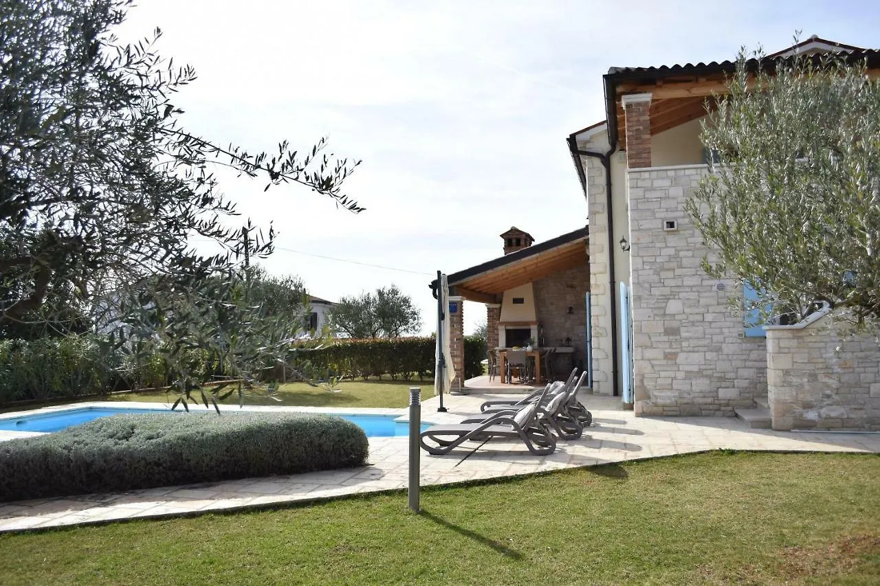 Villa Pomegrana Tar-Vabriga 0*,  Croatia